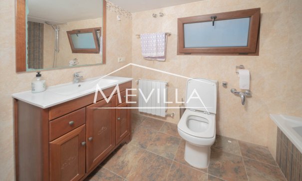 Reventas - Chalet / Villa - Orihuela Costa - La Zenia