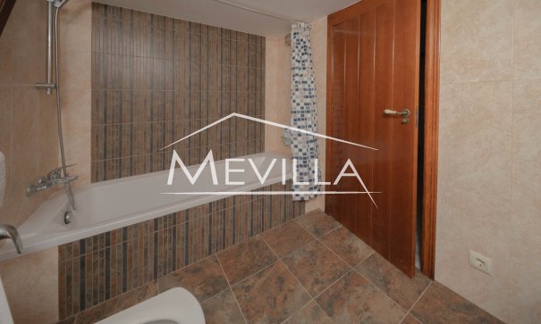 Reventas - Chalet / Villa - Orihuela Costa - La Zenia