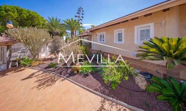 Verkäufe - Villa - Orihuela Costa - Cabo Roig