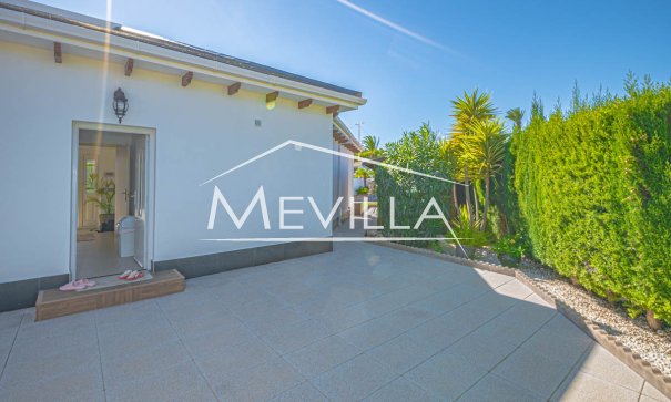Resales - Villa - Orihuela Costa - Cabo Roig