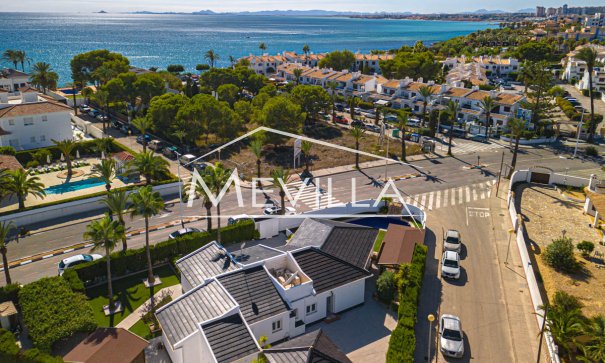 Resales - Villa - Orihuela Costa - Cabo Roig
