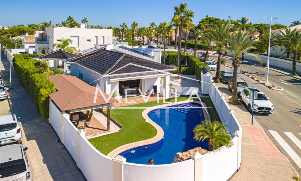Resales - Villa - Orihuela Costa - Cabo Roig
