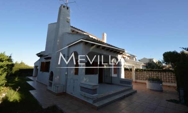 Resales - Villa - Orihuela Costa - La Zenia