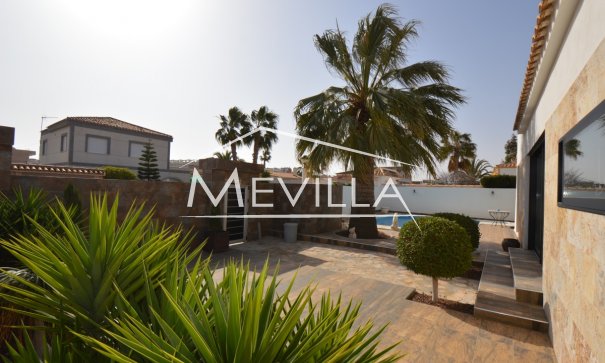 Resales - Villa - Orihuela Costa - Cabo Roig