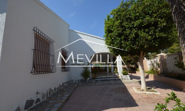 Resales - Villa - Orihuela Costa - Punta Prima