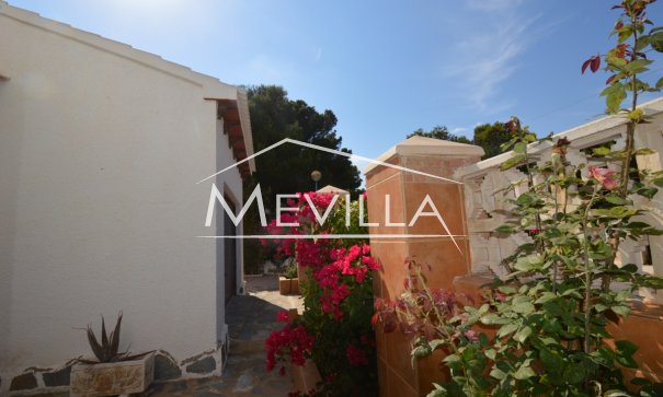 Reventas - Chalet / Villa - Orihuela Costa - Punta Prima