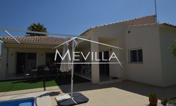 Resales - Villa - Orihuela Costa - Cabo Roig